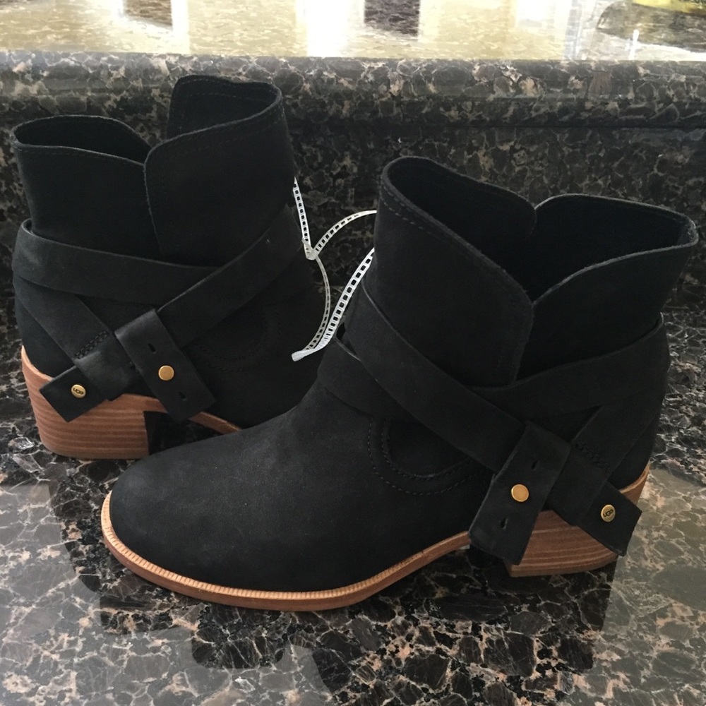 New UGG Elora Suede Ankle Booties - Picture 2 of 8